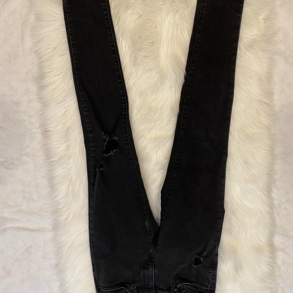 LEVIS - Picture 2 of 6